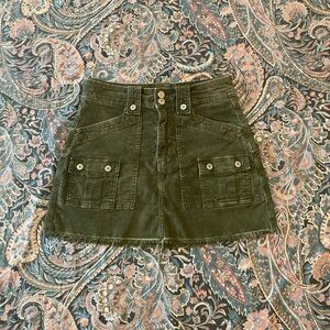 American Eagle Skirt Womens Size 4 Green Corduroy A Line Super High Rise Cargo